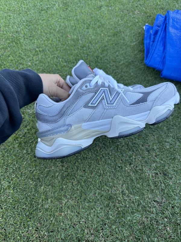 Review Thumbnail Image 0 385343910