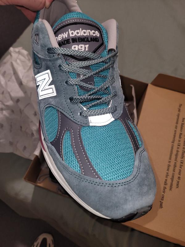 Review Thumbnail Image 1 384495210