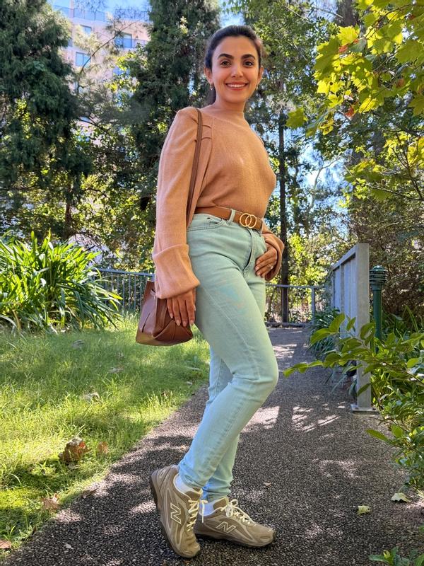 Review Thumbnail Image 0 382914301