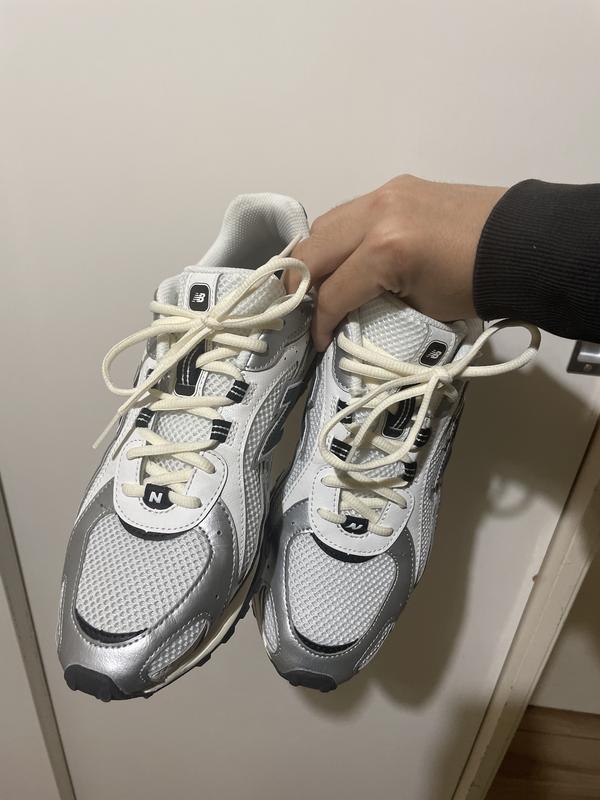 Review Thumbnail Image 1 386930251