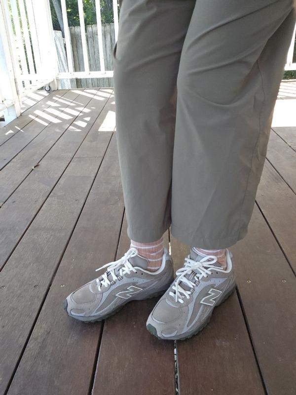 Review Thumbnail Image 0 384848348