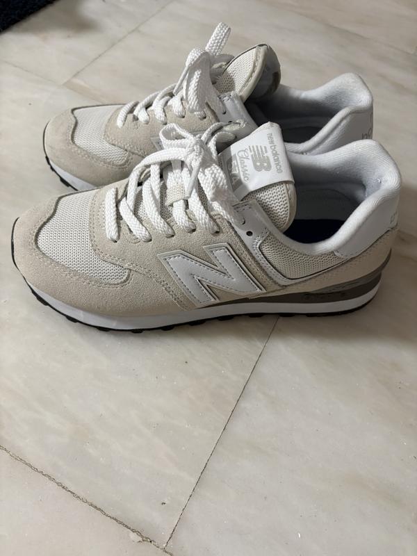 Shop Women's 574 Core Lifestyle Shoes Online - New Balance