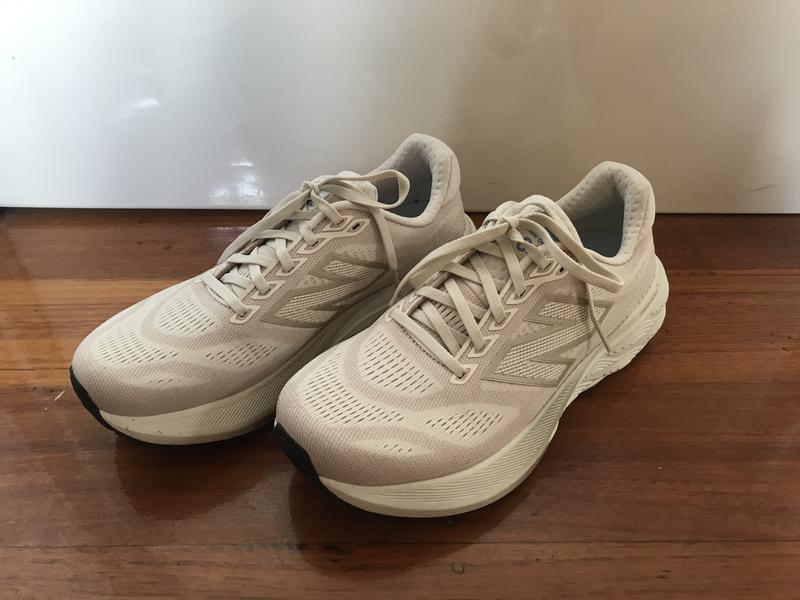 Review Thumbnail Image 0 384402264