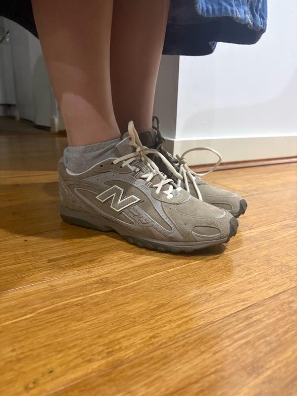 Review Thumbnail Image 0 383362243