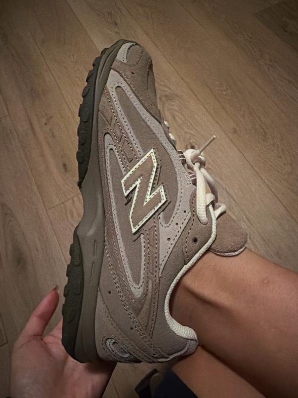 Review Thumbnail Image 0 385094950