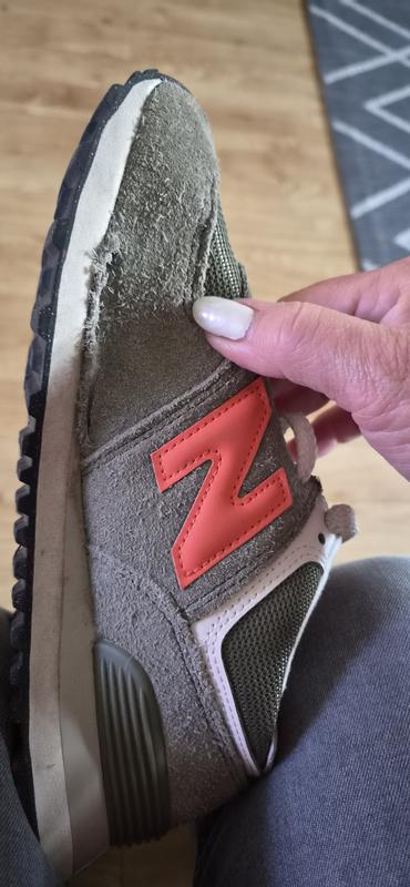 Review Thumbnail Image 0 384862209