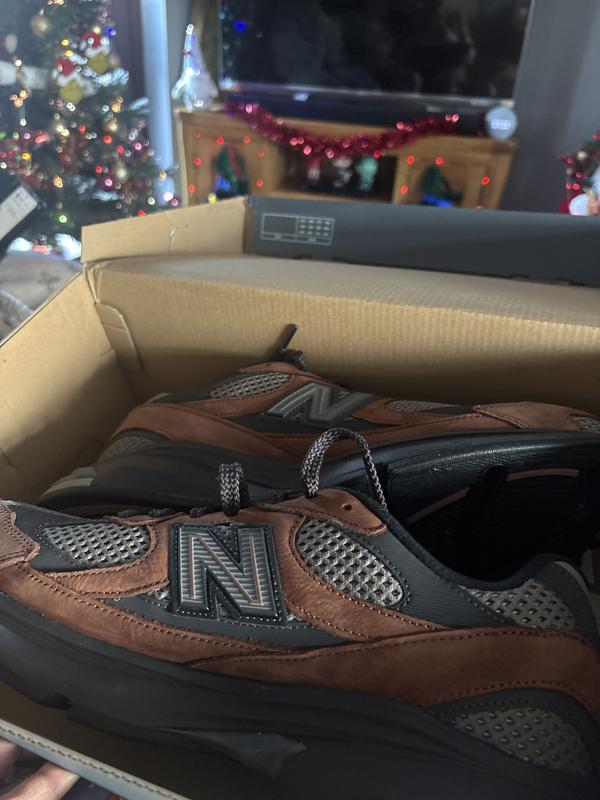 Review Thumbnail Image 0 374169765