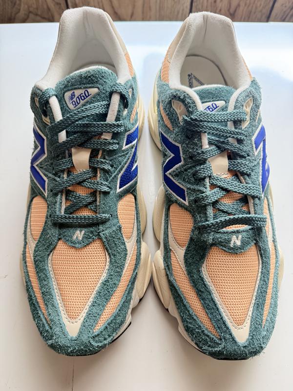 9060 - Joe's New Balance Outlet