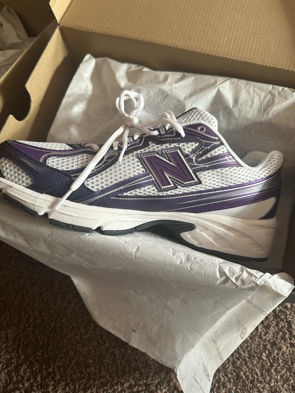 740 - Joe's New Balance Outlet