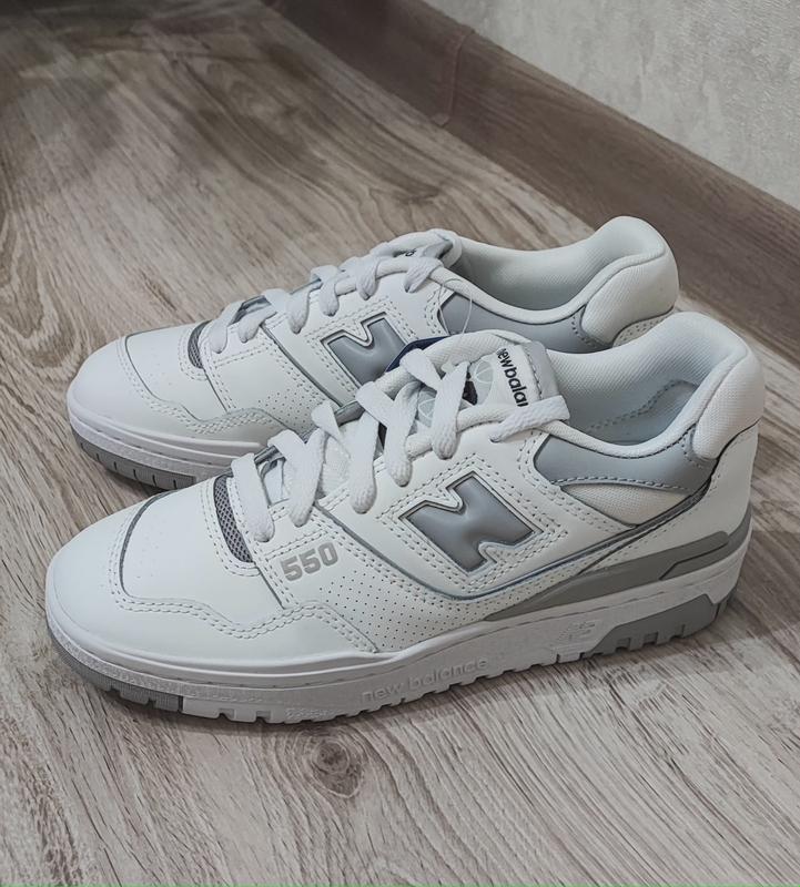 550 - Joe's New Balance Outlet