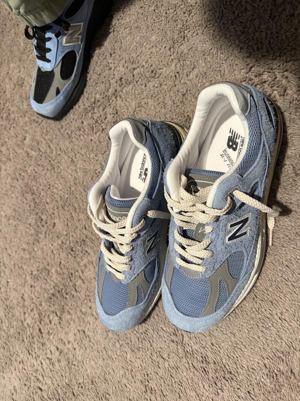 Review Thumbnail Image 0 379018198