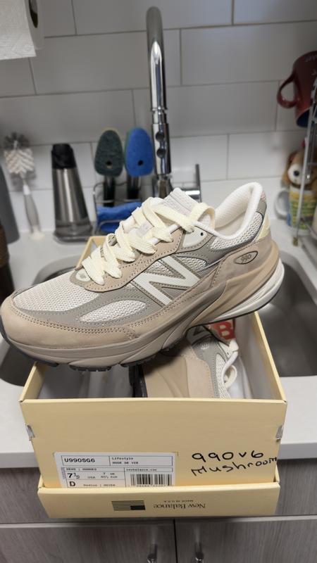 Review Thumbnail Image 0 384869675