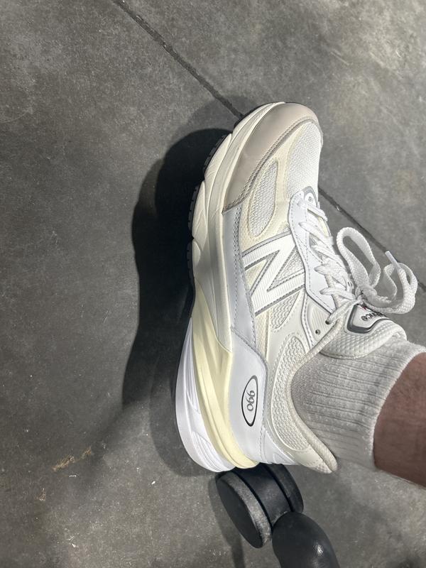 Review Thumbnail Image 0 382147841