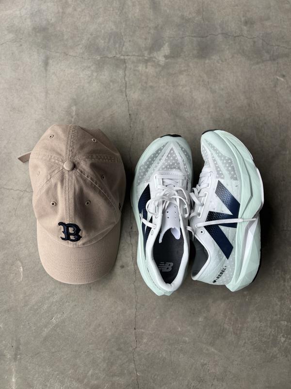 New Balance Rebel ホワイト/ブラック　２６cm FuelCell Rebel v4｜ニューバランス公式通販 | - New Balance