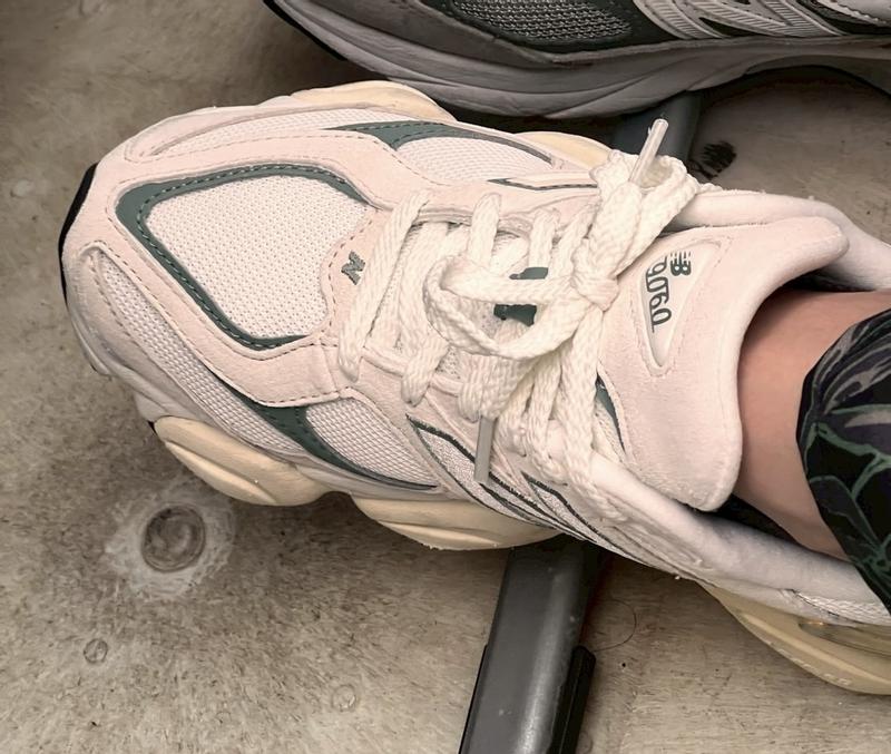 NB公式アウトレット】 9060 ｜ニューバランス公式通販 | New