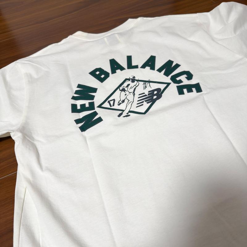 新作☆ユニセックス【New Balance】メイドインUSAコアＴシャツ 最新New Balance Tシャツ！MADE in USA Core T-Shirt black (New