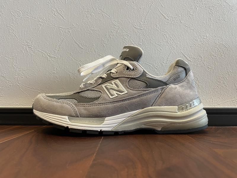 新品 New Balanceニューバランス U992TB サイズ26.0cm NB公式 - 店舗ニュース - 【抽選販売】U992GY / U992BK / U992NY