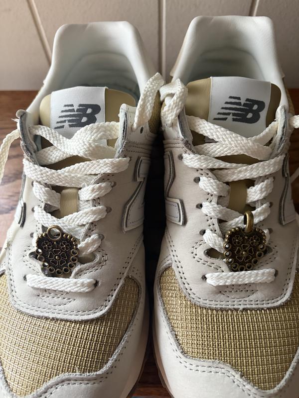 Review Thumbnail Image 1 387161633