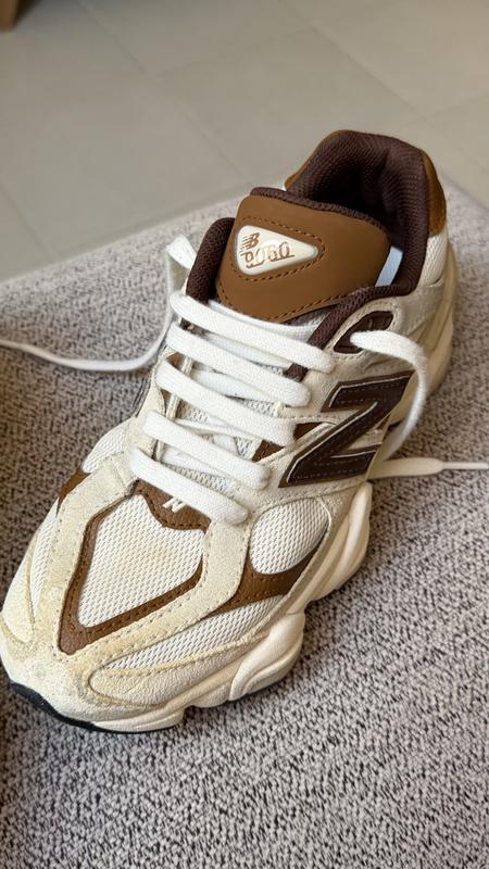Customer photo for "Suede’s part spoil it"