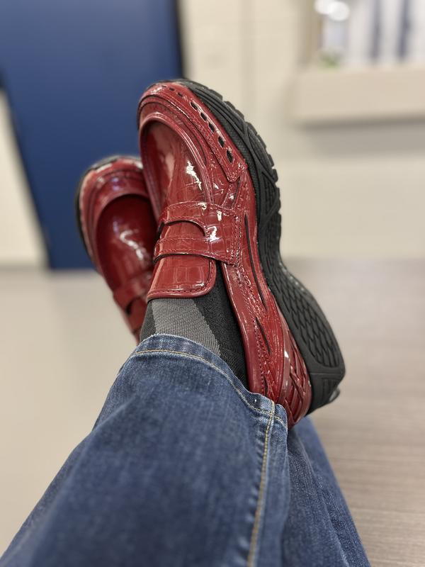 Review Thumbnail Image 0 379982631