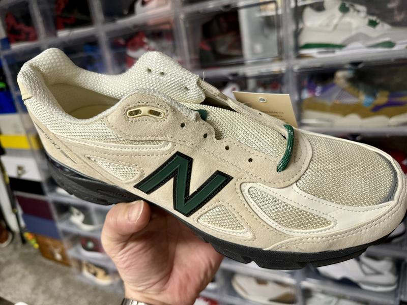 Made in USA 990v4 - New Balance