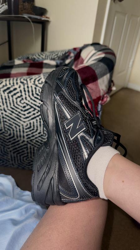 Customer photo for "Not so comfy and runs big:("