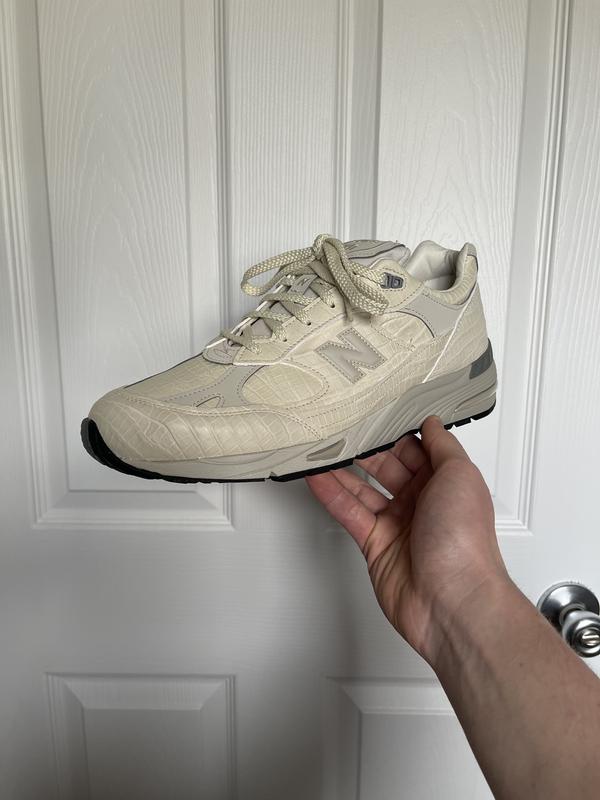 Shop Men's Made in UK 991v1 Lifestyle Shoes Online - New Balance