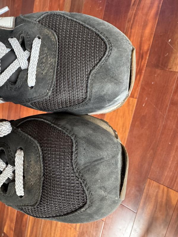 Customer photo for "Toe peeling away"