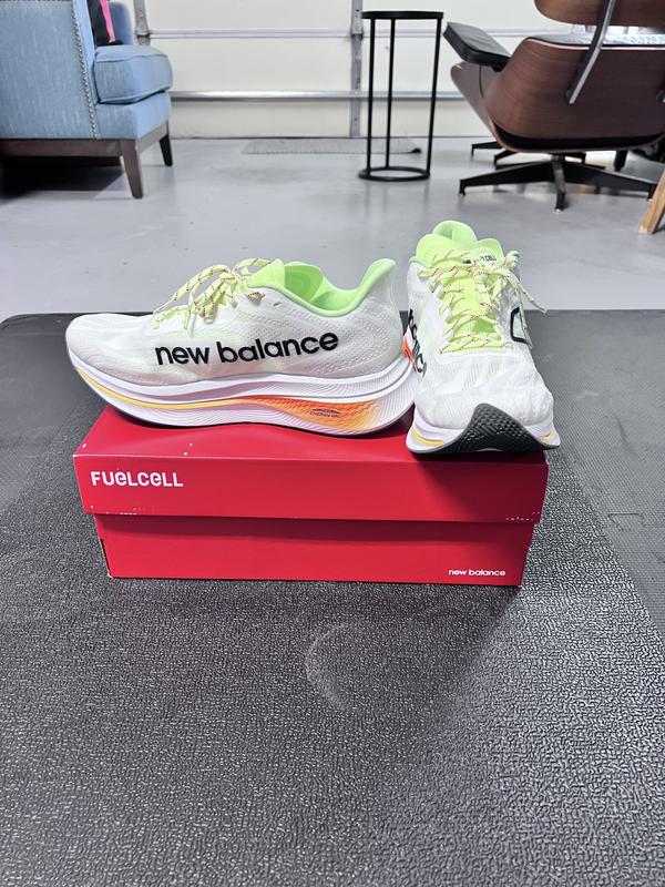FuelCell SuperComp Trainer v2 - New Balance