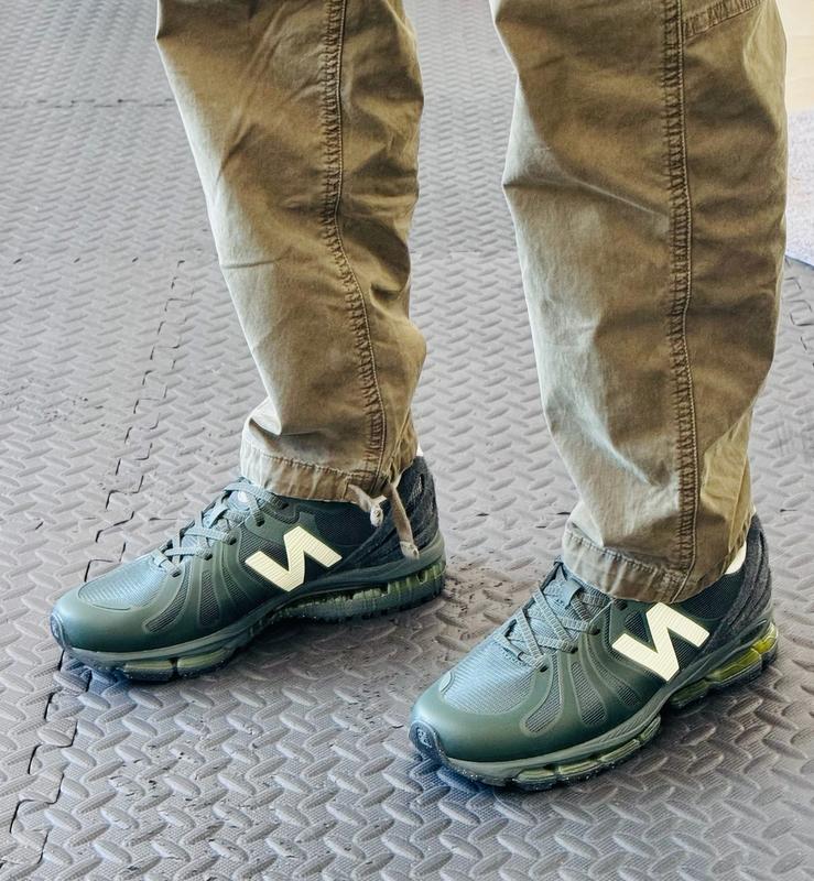Stone Island X New Balance ABZORB 1890｜ニューバランス公式通販