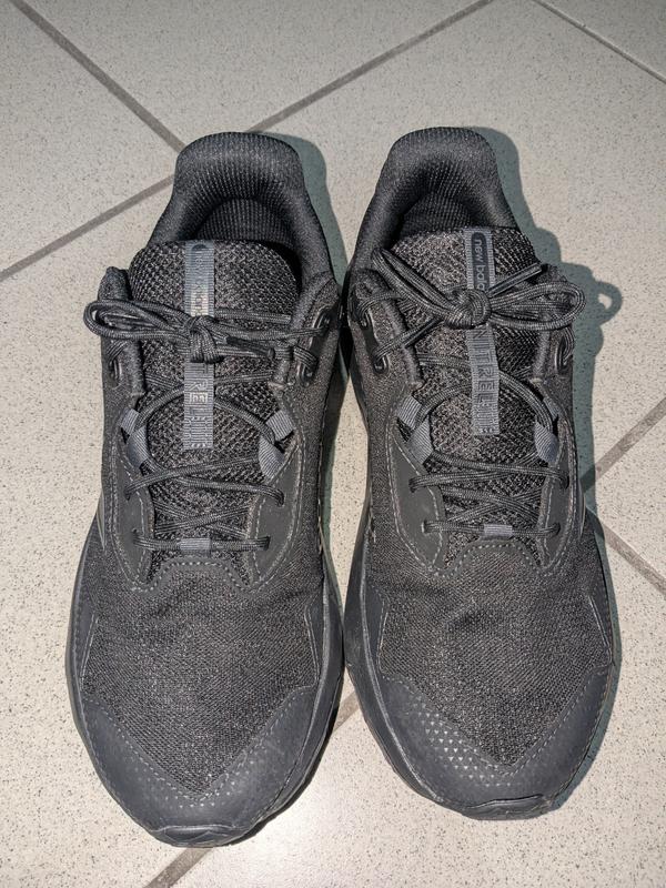 Customer photo for "Great looking shoes and comfortable as well."
