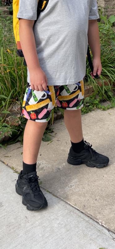 Customer photo for "New balance 9060"