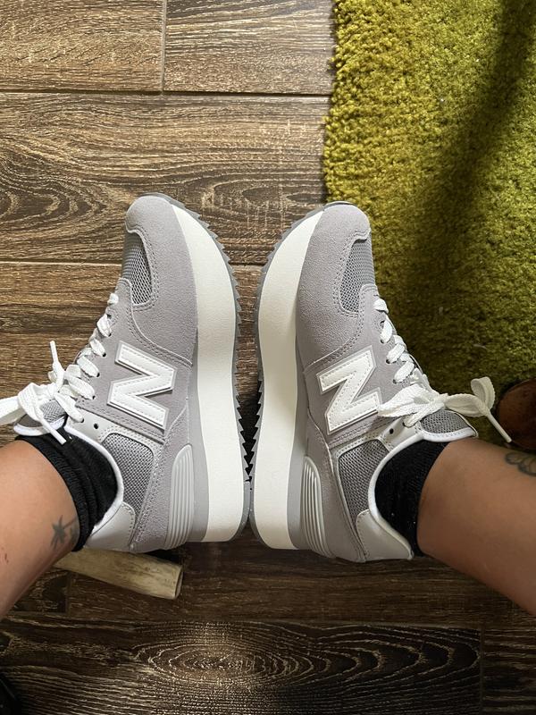 New balance 547 on feet online