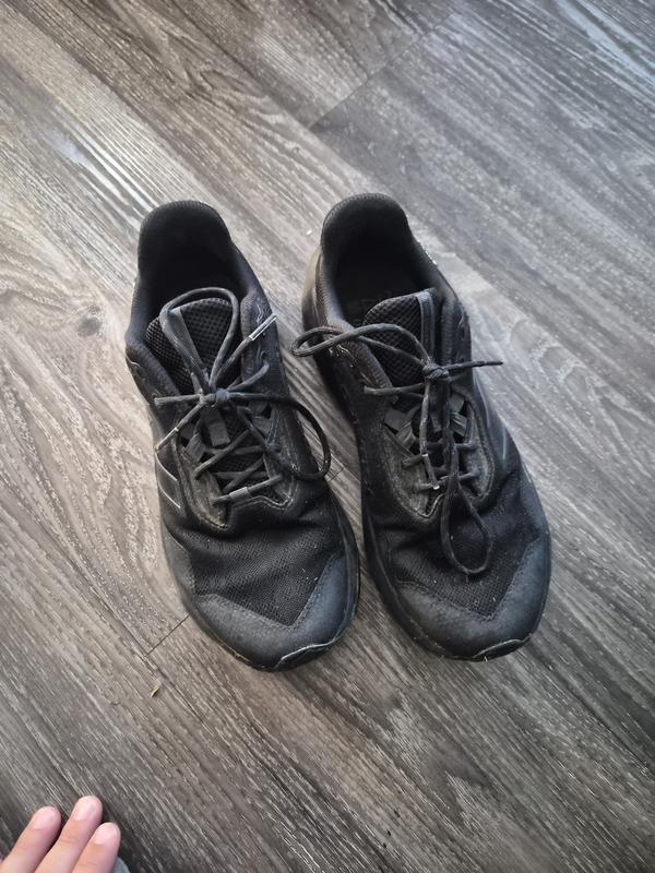 Customer photo for "Great comfort and grip, but Gore-Tex failed after"