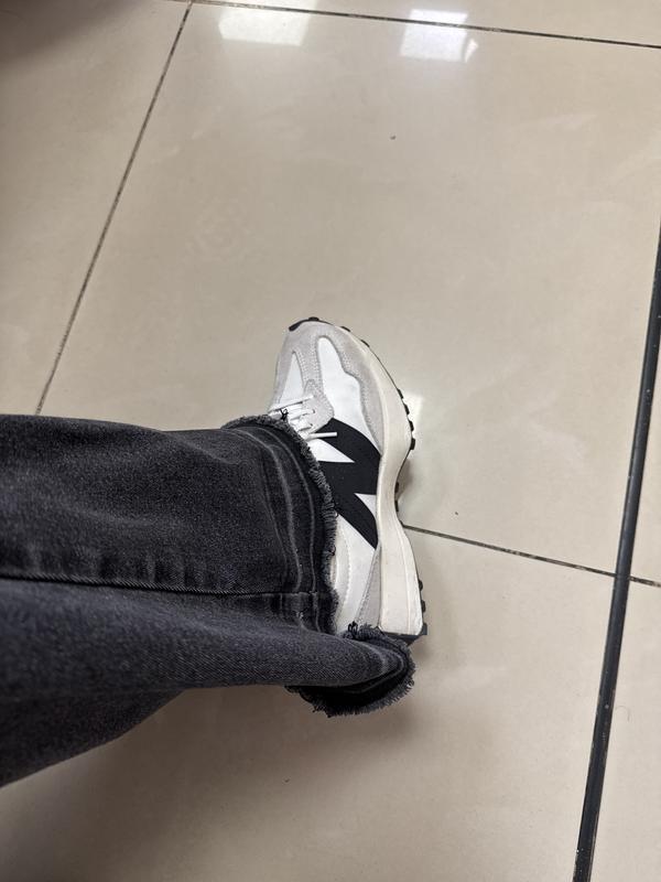 327 - New Balance