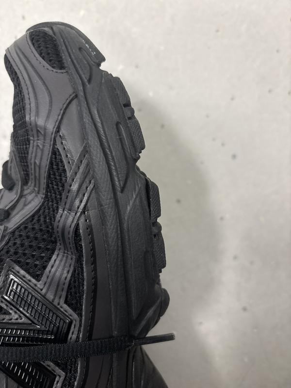 Customer photo for "Suited more for walking than standing"