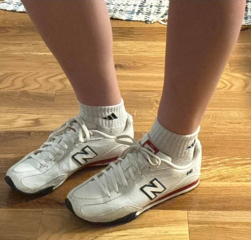 Review Thumbnail Image 0 383489084