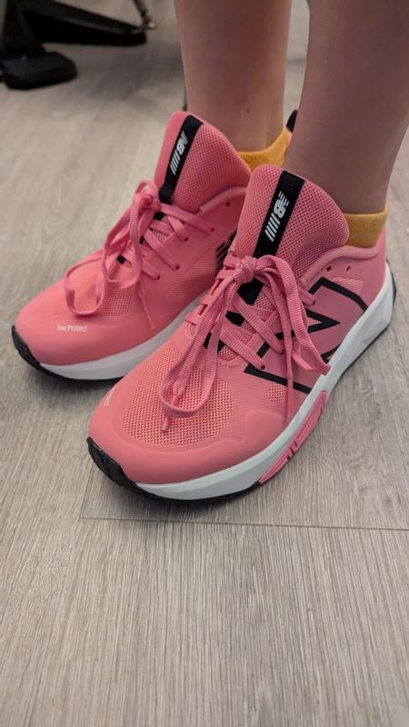 New Balance FUELCELL スパイクシューズ ピンク Amazon.com | New Balance Women's FuelCell Vb-01 V1