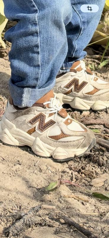 Customer photo for "Style & confort 10/10 functionality with kids 2/10"