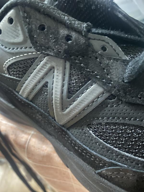 Customer photo for "An AI prompt suggested these shoes"