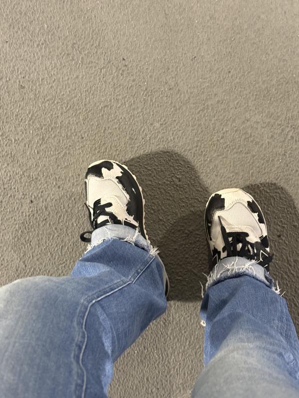 Customer photo for "Comfortable and Stylish"