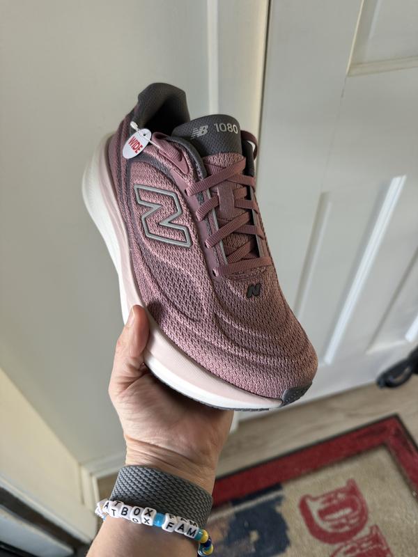 Review Thumbnail Image 1 383377938