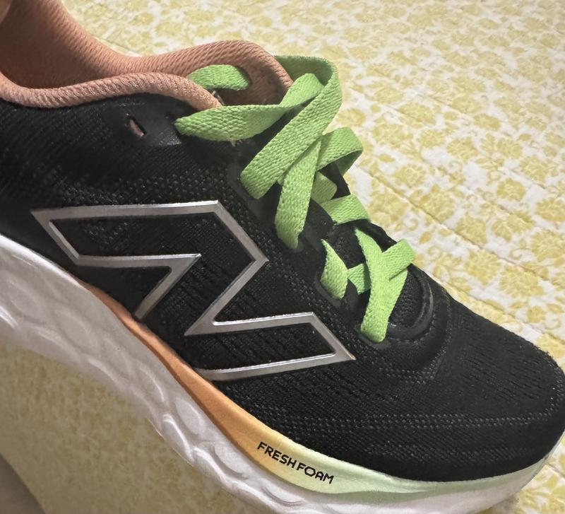 Fresh Foam Arishi v4 Bungee Lace with Top Strap - New Balance