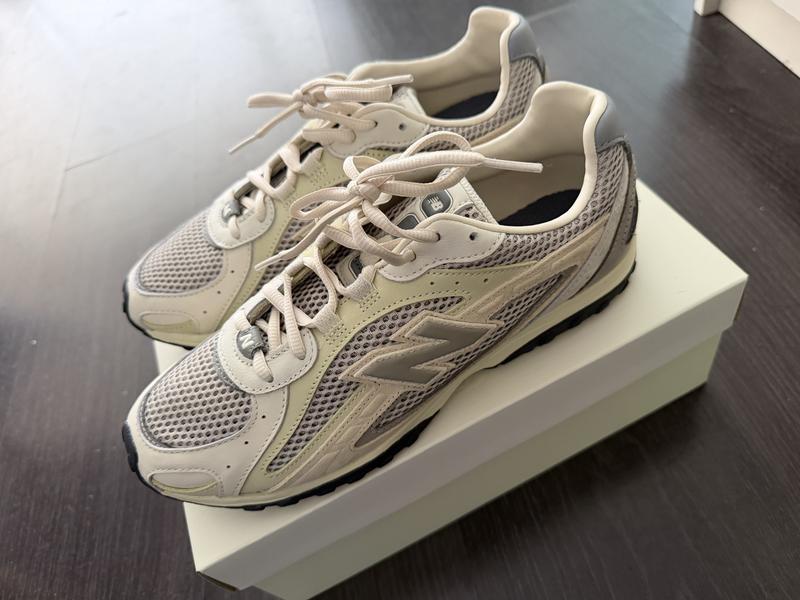 AURALEE x New Balance 204L - New Balance
