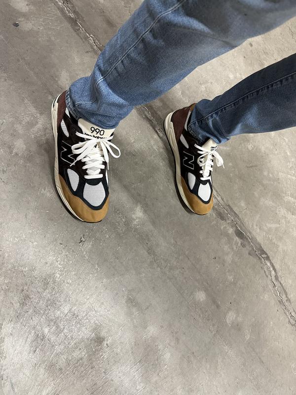 Men's Made in USA 990v2 Lifestyle - New Balance