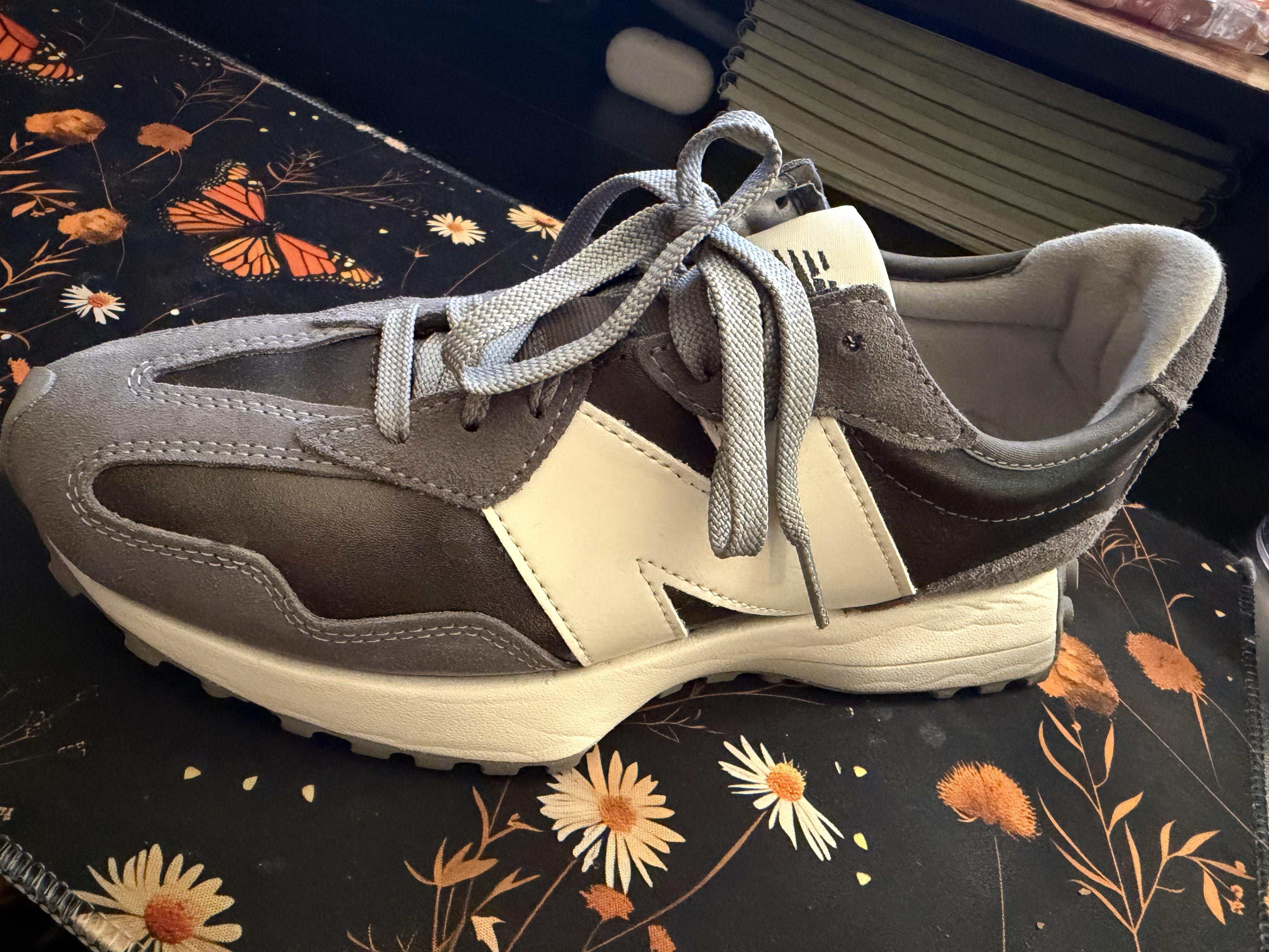 New Balance Women's 327 Low Top Sneakers | Bloomingdale's Shoes