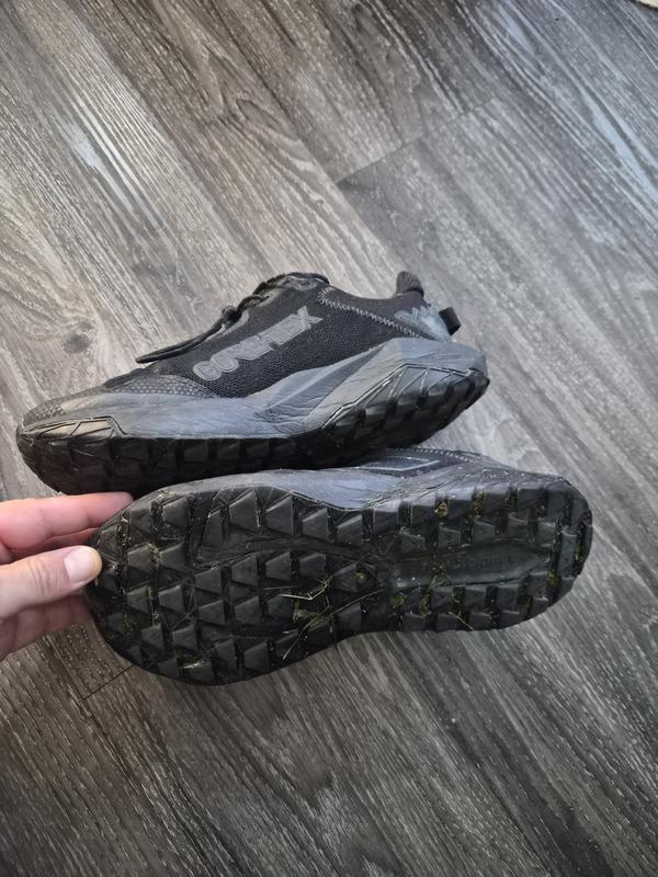 Customer photo for "Great comfort and grip, but Gore-Tex failed after"