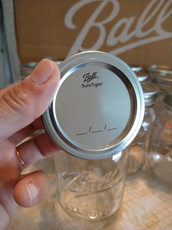 Ball Regular Mouth Mason Jars, 16-Oz. Pint Glass Jars with Lids & Bands,  20-Pack - Sam's Club