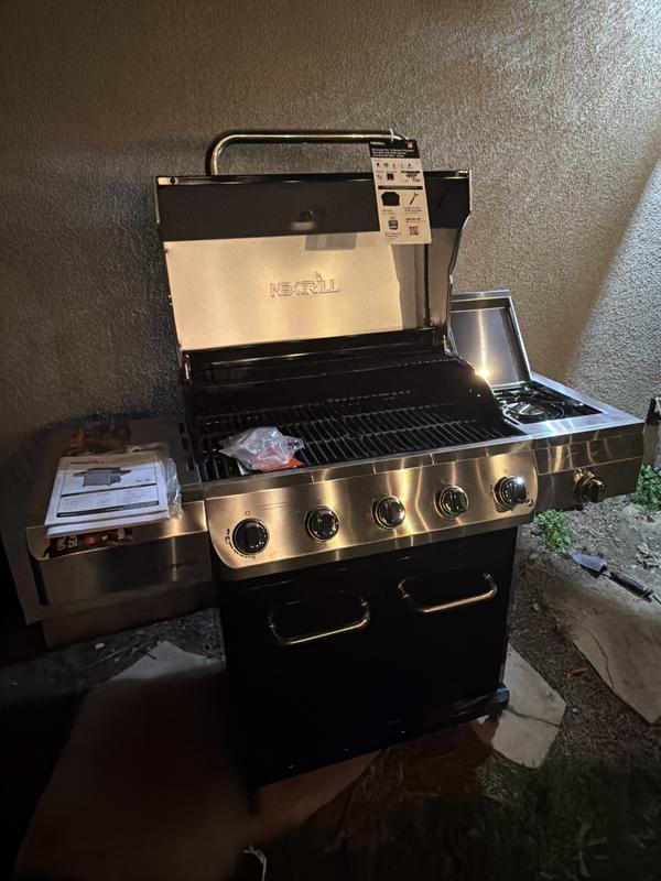 Deluxe 6-Burner Gas Grill - Searing Side Burner & Rotisserie