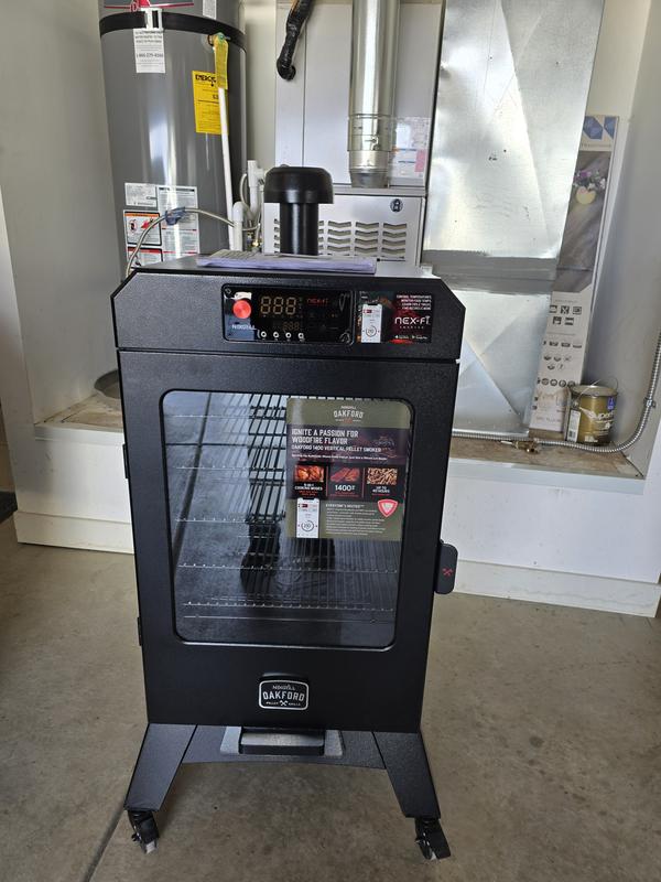 Oakford 1400 Vertical Pellet Smoker | Nexgrill